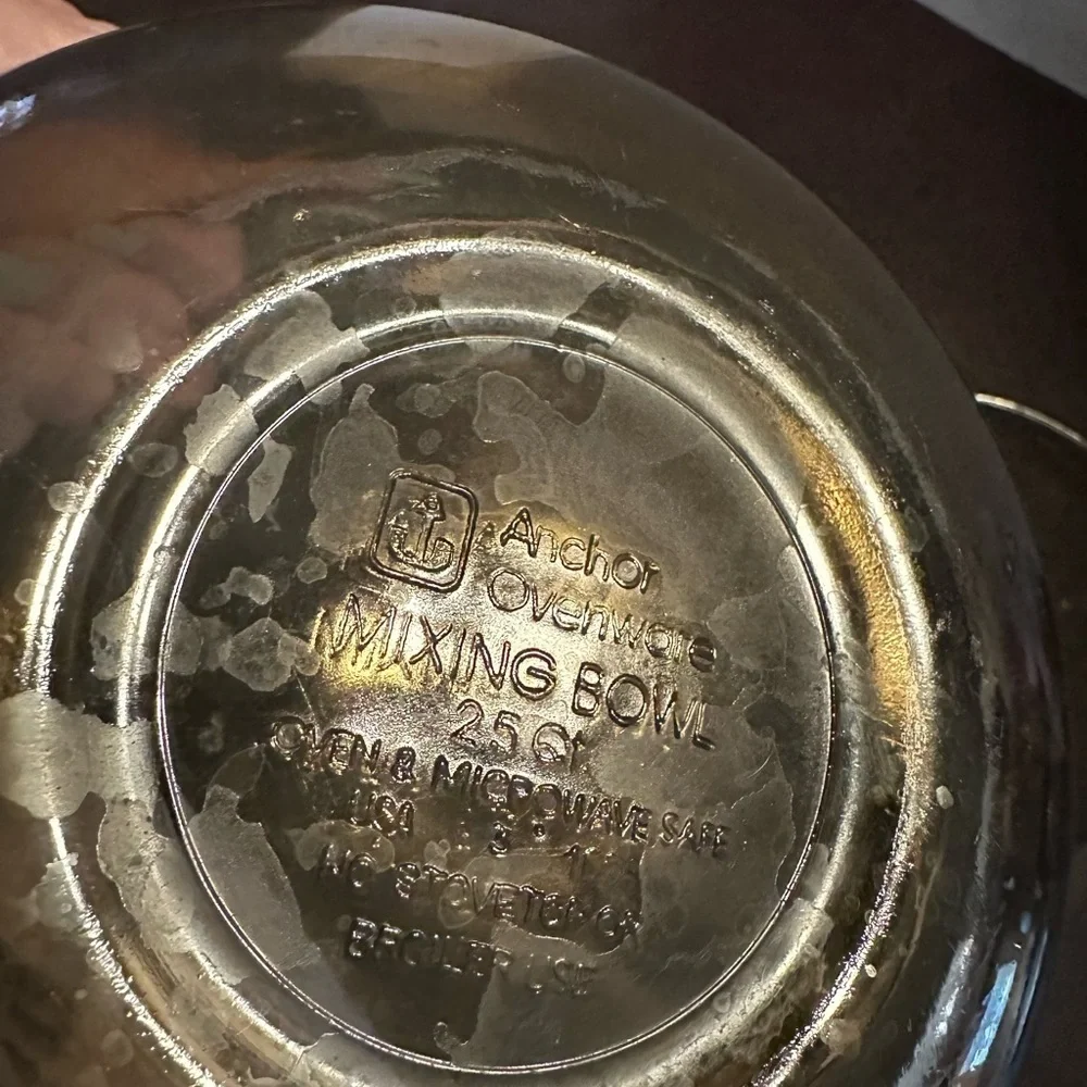 Anchor hocking mixing bowls
